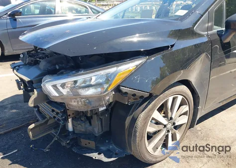 2021 Nissan Versa Sr Xtronic Cvt z USA, uszkodzony, nr VIN 3N1CN8FV7ML921417